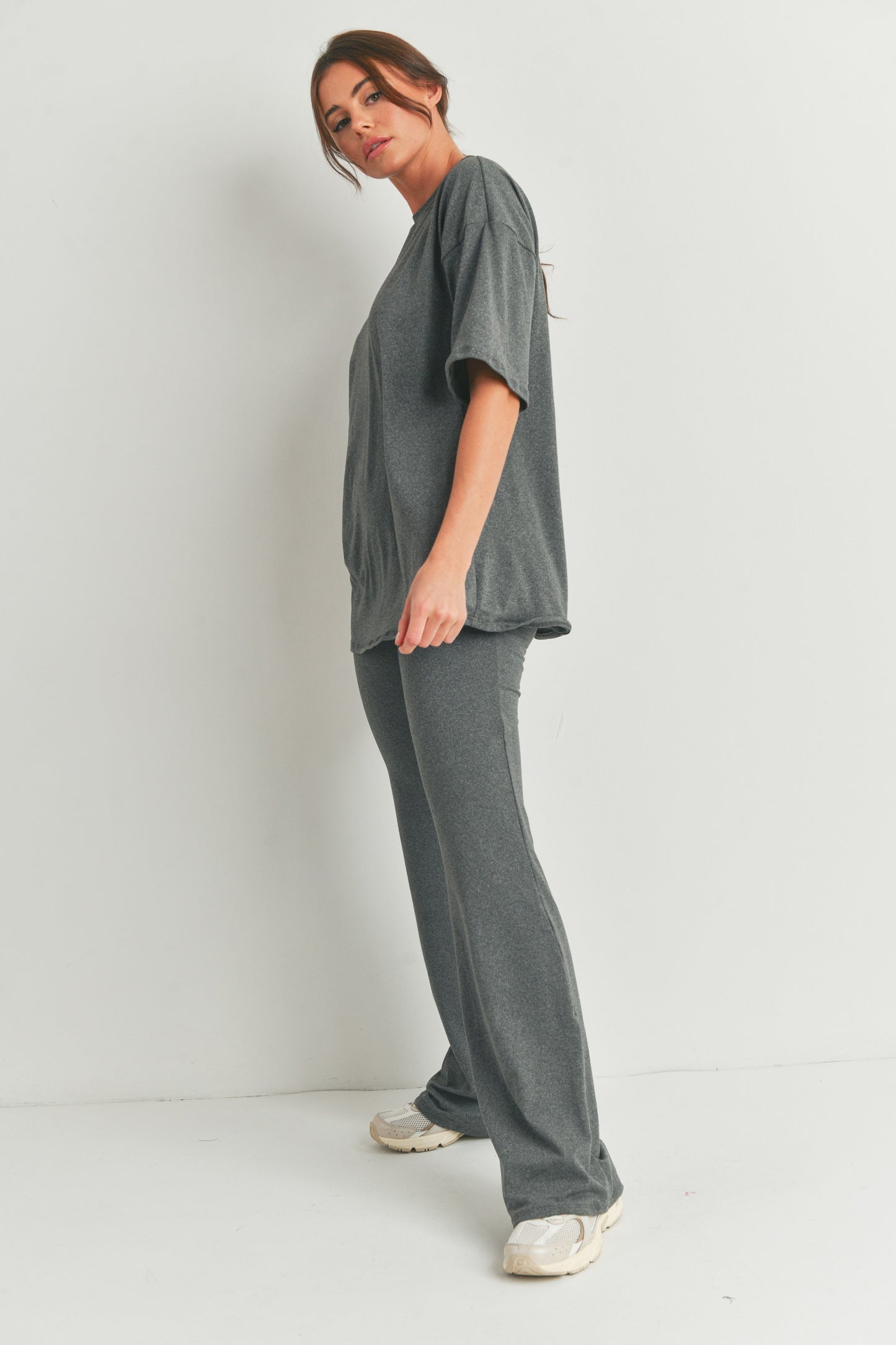 Short Sleeve Oversized T-Shirt and Pants - 2 Piece Set