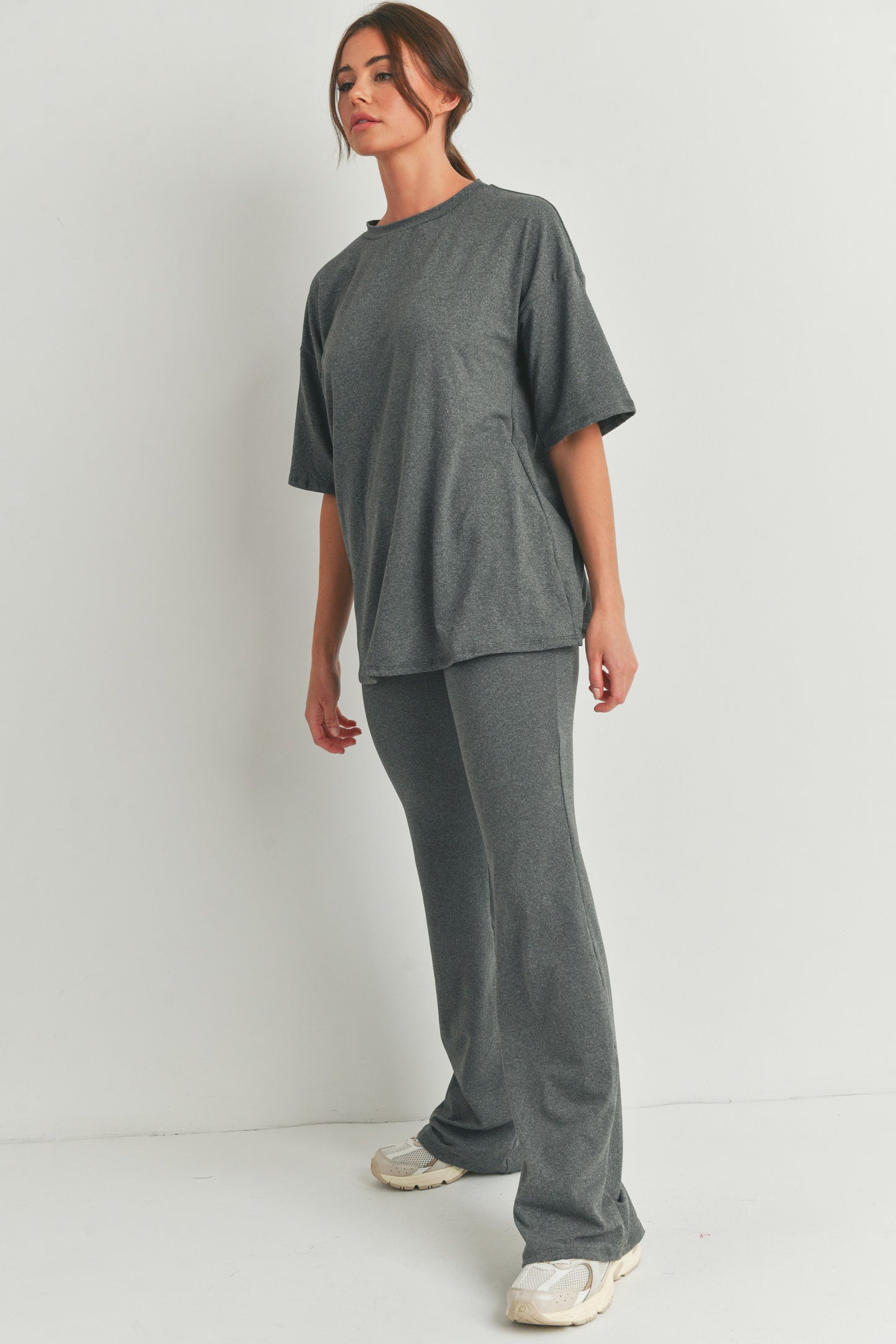 Short Sleeve Oversized T-Shirt and Pants - 2 Piece Set