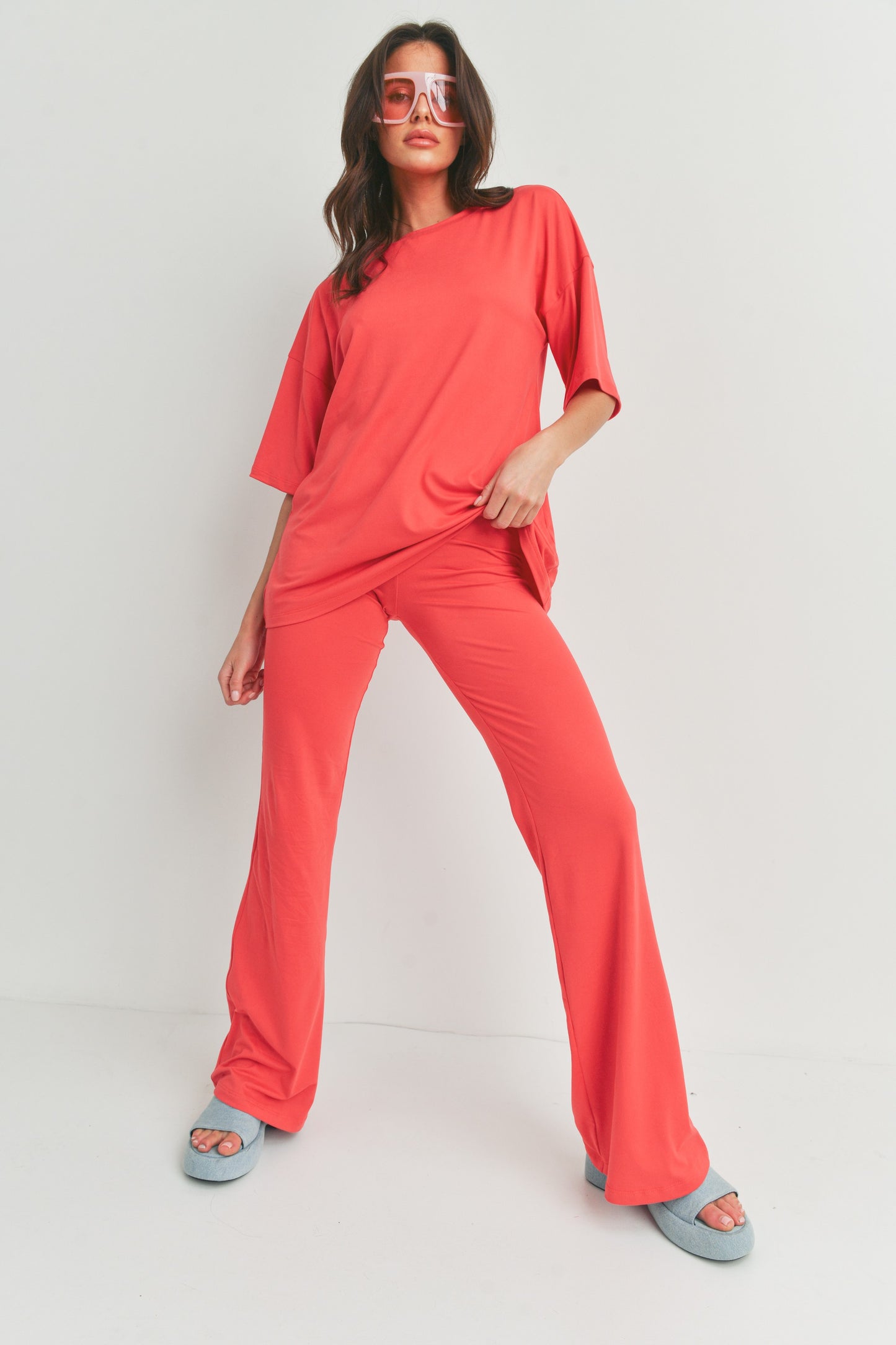 Short Sleeve Oversized T-Shirt and Pants - 2 Piece Set